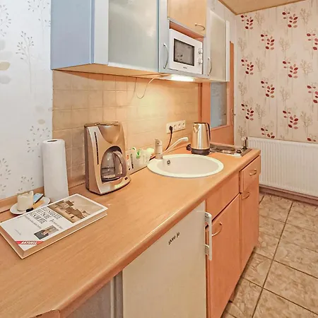 Lägenhet 1 Bedroom In *